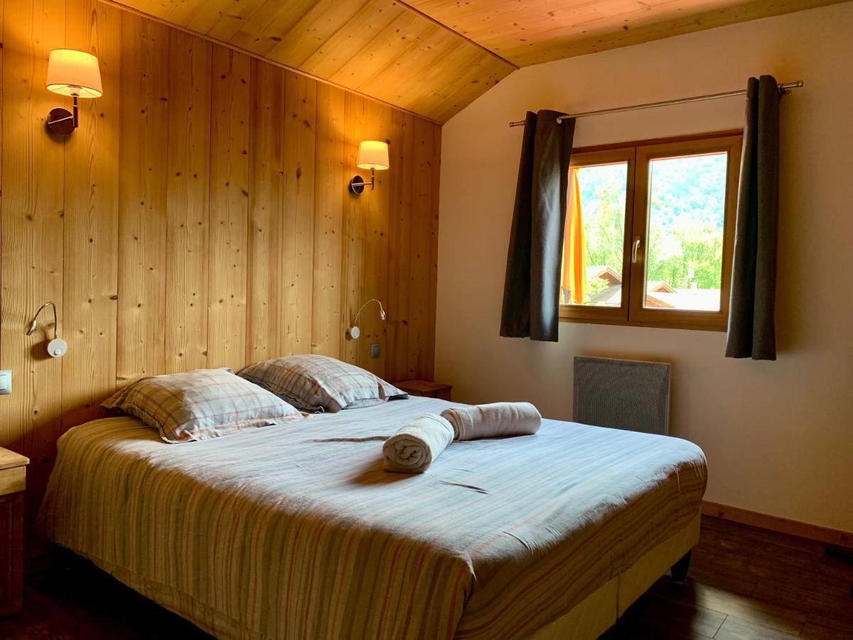 Appartement avec jacuzzi dans chalet privé, grande terrasse, parking gratuit Les Houches Extérieur photo